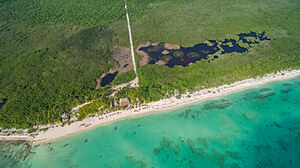 Palancar Beach aerial Cozumel Mexico (21398553341)