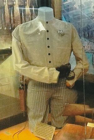 Phoenix-Phoenix Police Museum-Henry Garfias sheriff clothes-1