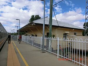 Platform of Alpha Railway Station - panoramio
