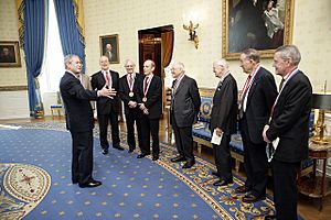 President-george-w-bush-speaks-with-national-medal-of-science-laureates-in-a059e4-640