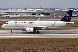 Saudia, HZ-AS62, Airbus A320-214 (47585097882)