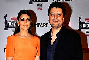 Sonali Bendre and Goldie Behl (cropped)