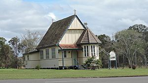 St John's Anglican Church, Rosedale, Queensland, 2016 02