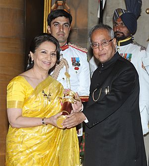 The President, Shri Pranab Mukherjee presenting the Padma Bhushan Award to Smt. Sharmila Tagore, at an Investiture Ceremony, at Rashtrapati Bhavan, in New Delhi on April 05, 2013