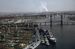 U.S. Navy ships awaiting scrapping by the Union Minerals and Alloys Corporation, Kearny, New Jersey (USA), in June 1974 (555767)