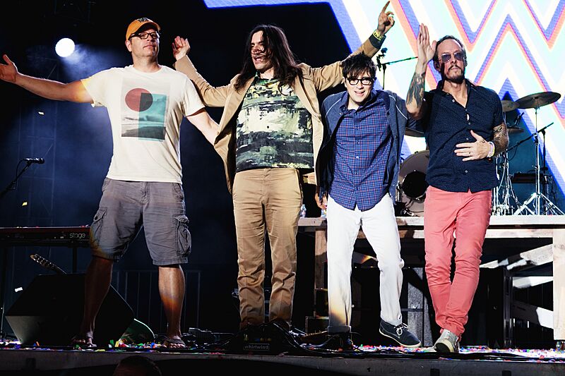 Weezer (36993829365)