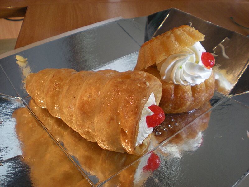 Κορνές και Μπαμπάς