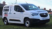 2018 Vauxhall Combo 2000 Edition 1.6 Front.jpg