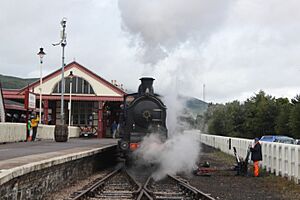 Aviemore - CR 828 running round