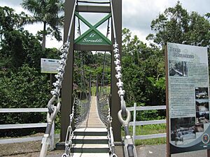 Barandillo en Veredas complejo deportivo, San Sebastián, Puerto Rico