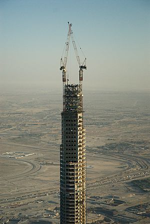 Burj dubai aerial closeup