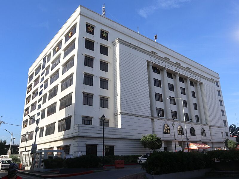 Caloocan City Hall (Grace Park, Caloocan; 03-21-2021)