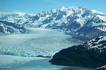 Hubbard Glacier, Wrangell-St. Elias National Park & Preserve (6808652231).jpg