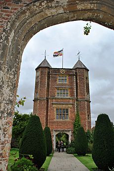 II Sissinghurst Castle Garden, Kent, UK