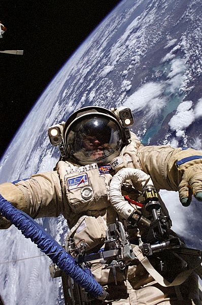 Iss009e29620