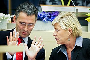 Jens Stoltenberg och Siv Jensen. Nordiska radets session i Stockholm 2009