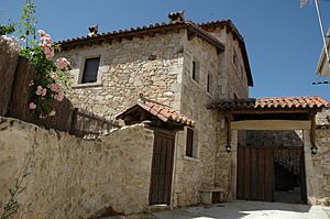 La quinta del chocolatero (Navatejares, Ávila).jpg