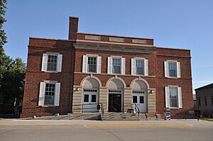 LakeCityIA CommunityMemorialBuilding