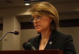 Lauren Scott-AB211-25 Mar 2011