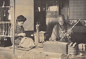 Making Prayer Beads (Juzu) in Japan (1914 by Elstner Hilton)