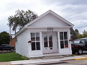 MeadBankWaupacaWisconsin