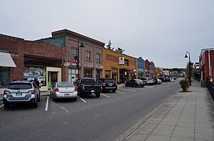 Pioneer Way in downtown Oak Harbor, WA