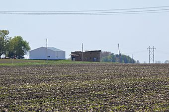 Robert Buckles Barn from the road.jpg
