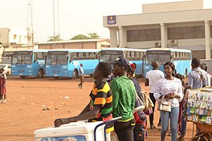 Vehicles at the Ilorin terminal 03