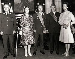 Vizita preşedintelui Consiliului de Stat al R.S.R. şi a Elenei Ceauşescu în Republica Peru. Cei doi preşedinţi împreună cu soţiile