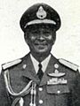 ฟื้น รณนภากาศ ฤทธาคนี เมื่อปี 1954 (cropped)