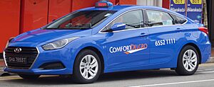 2015 Hyundai i40 (VF4 Series II) 1.7 CRDi sedan, Comfort Taxi (2016-01-03)