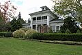 367 River St