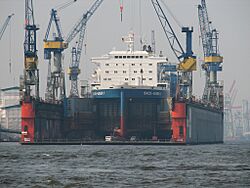 Blohm+Voss Dock10 Hafen Hamburg 2