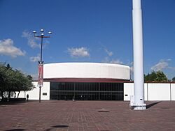 Centro Cultural Jaime Torres Bodet (el queso)