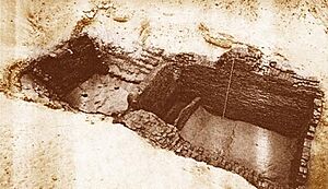 Chambers B17 and B18 (Umm el-Qa'ab)