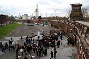 KZ-Außenlager Salzgitter-Drütte Gedenkstätte Hochstraße 2010-04-11