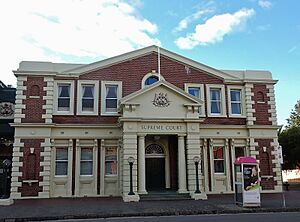 Launceston Supreme Court (26078778596)