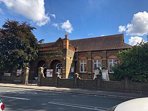 Livesey Memorial Hall, Bell Green, Lewisham 25 Sept 2022.jpg