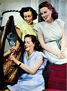 Maureen O'Hara with sisters Margot and Florrie 1947