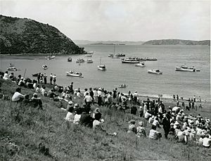 Oihi Bay (Rangihoua Bay), 1964 (15419077993)