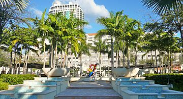 Shops at Midtown Miami brito 20110216