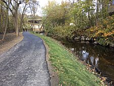 South County Trailway Elmsford New York, Nov 2017
