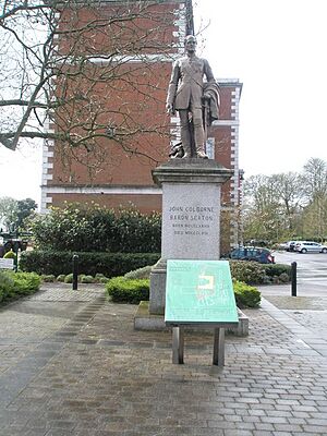 Statue of Baron Seaton - geograph.org.uk - 760719