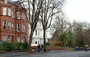 The Malone Road, Belfast (2) - geograph.org.uk - 1616915