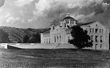 Throop Hall at Caltech, in Pasadena (00035486)