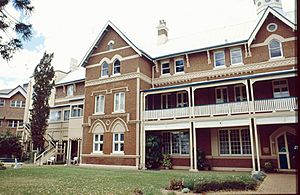 Toowoomba Grammar School (1994), angled view