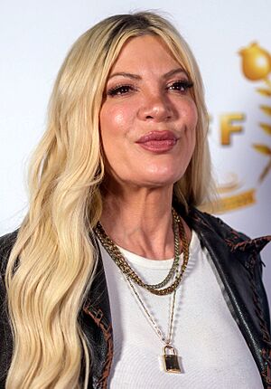 Tori Spelling, 3 April 2025 (cropped).jpg