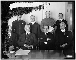 War Industries Board 1917.jpg