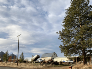 A farm in Dufur, Oregon 02