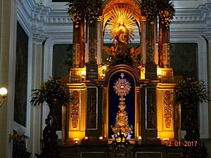 Altar in the cathedral of Leon (Nicaragua)